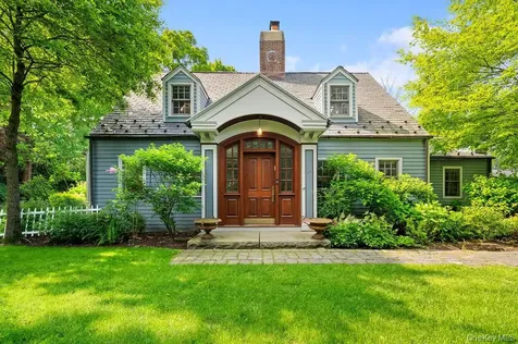 22 Crane Road Scarsdale NY 10583