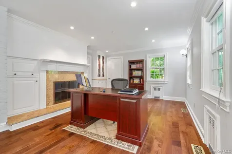 22 Crane Road Scarsdale NY 10583