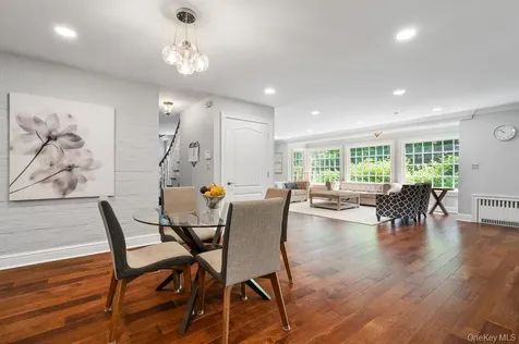 22 Crane Road Scarsdale NY 10583
