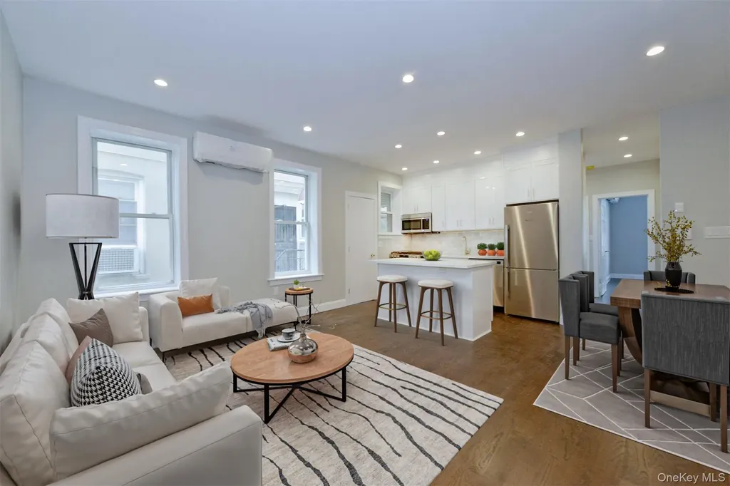 2370 26th Street Astoria NY 11105