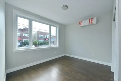 2370 26th Street Astoria NY 11105