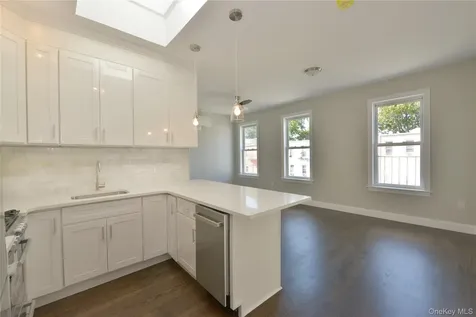 2370 26th Street Astoria NY 11105