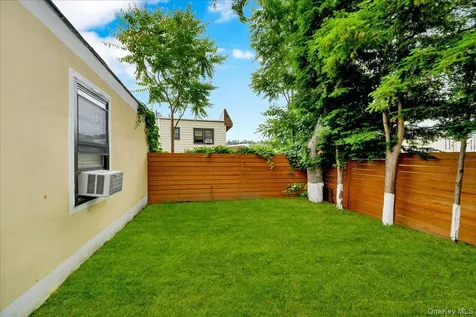 23 Colin Street Yonkers NY 10701