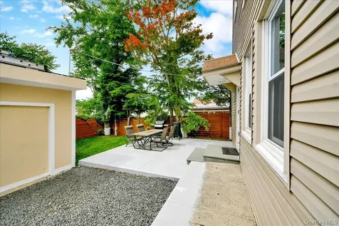 23 Colin Street Yonkers NY 10701