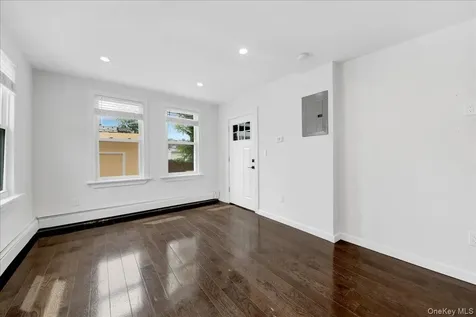 23 Colin Street Yonkers NY 10701