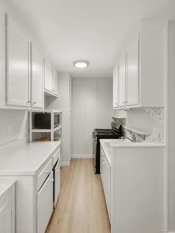 2 Louisiana Avenue Bronxville NY 10708