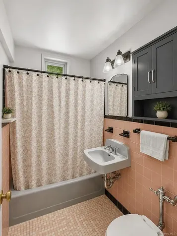 2 Louisiana Avenue Bronxville NY 10708