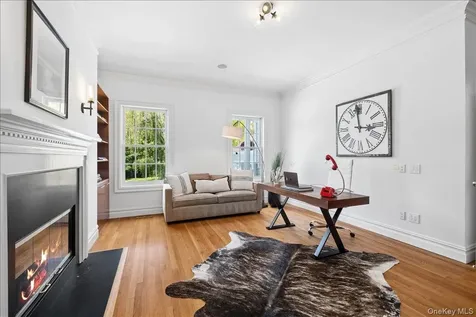 3 Oak Lane Larchmont NY 10538
