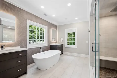 3 Oak Lane Larchmont NY 10538