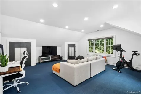 3 Oak Lane Larchmont NY 10538