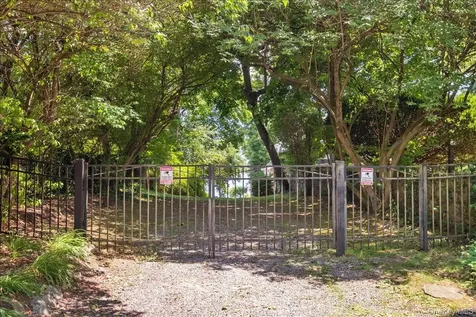 3 Oak Lane Larchmont NY 10538