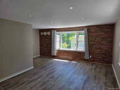 19 Ravina Road Patterson NY 12563