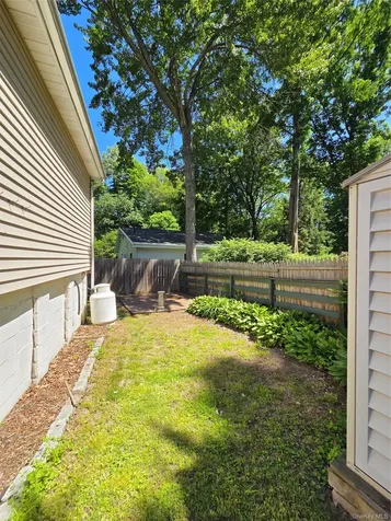 19 Ravina Road Patterson NY 12563