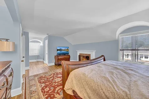 64 E Roe Boulevard Patchogue NY 11772