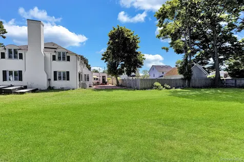 64 E Roe Boulevard Patchogue NY 11772