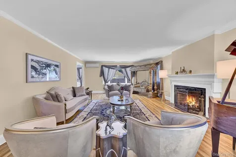 64 E Roe Boulevard Patchogue NY 11772