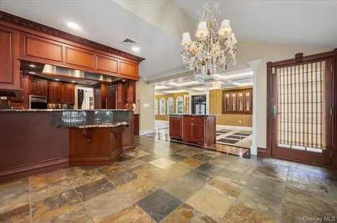 47 Shoreham Road Massapequa NY 11758