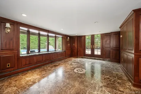47 Shoreham Road Massapequa NY 11758