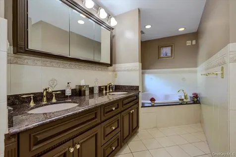 185 Jefferson Avenue Thornwood NY 10594