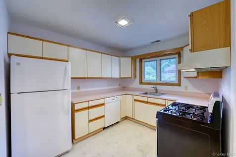 107 Quail Drive Kingston NY 12401