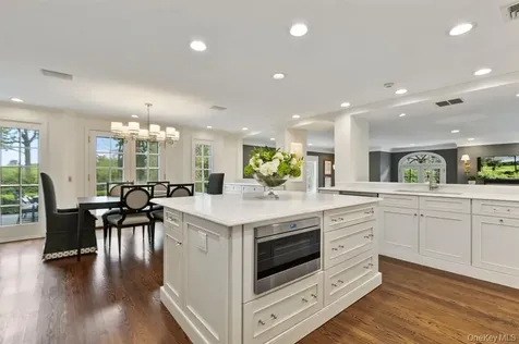 8 Boxwood Lane Rye NY 10580