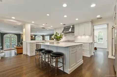8 Boxwood Lane Rye NY 10580
