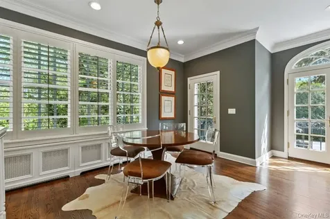 8 Boxwood Lane Rye NY 10580