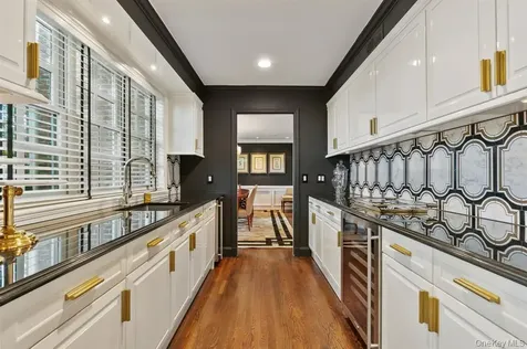8 Boxwood Lane Rye NY 10580