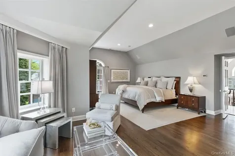 8 Boxwood Lane Rye NY 10580