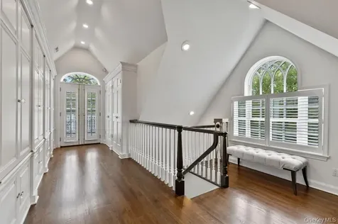 8 Boxwood Lane Rye NY 10580