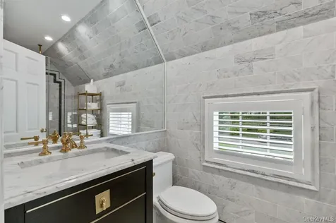 8 Boxwood Lane Rye NY 10580