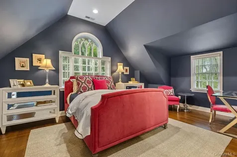 8 Boxwood Lane Rye NY 10580