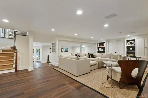 8 Boxwood Lane Rye NY 10580