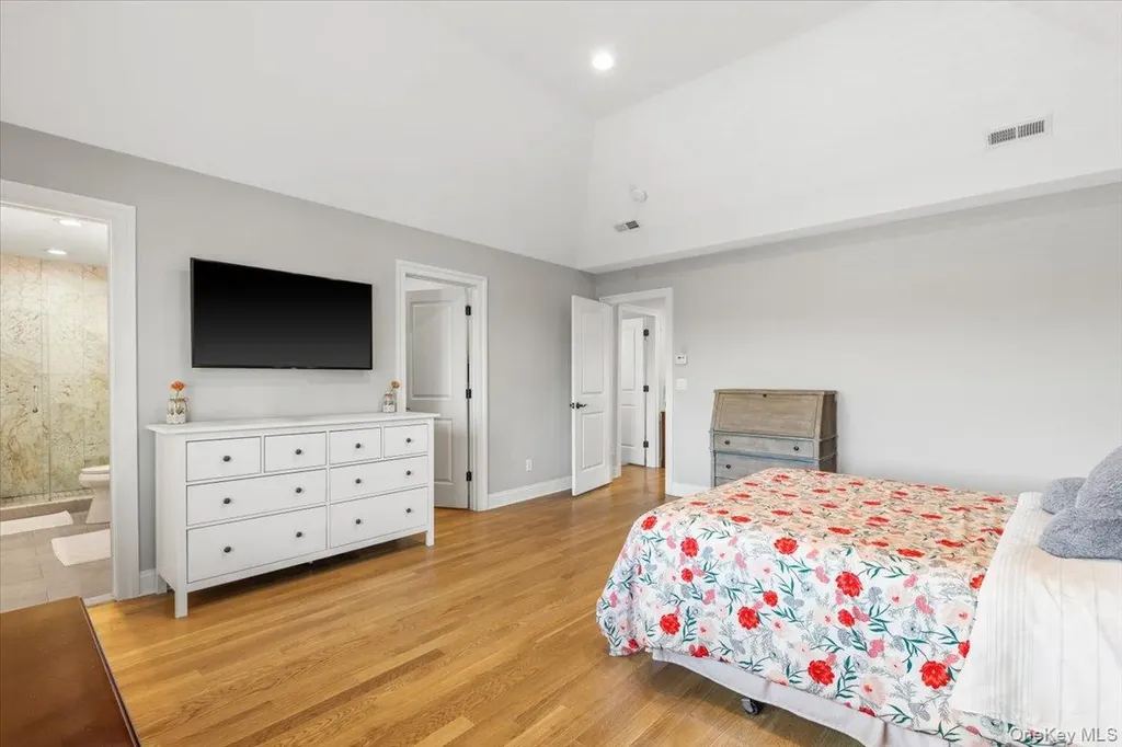 77 Lakeview Avenue West Harrison NY 10604