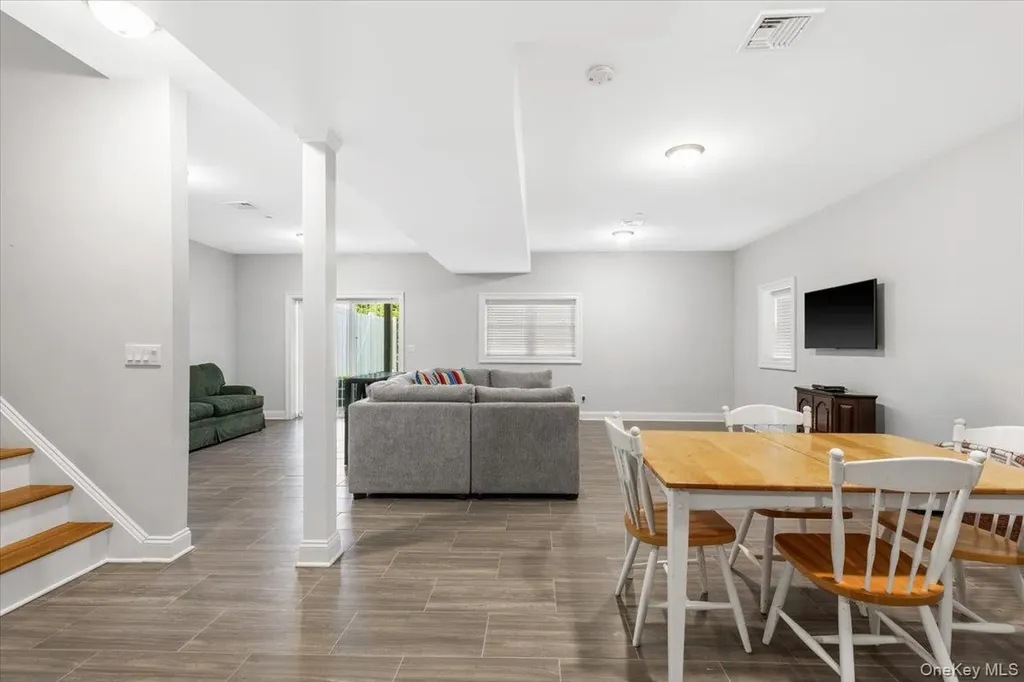 77 Lakeview Avenue West Harrison NY 10604