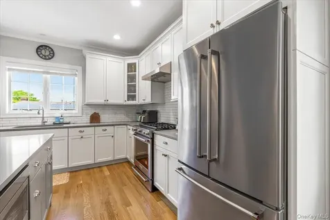 77 Lakeview Avenue West Harrison NY 10604