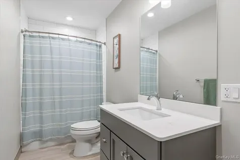 77 Lakeview Avenue West Harrison NY 10604
