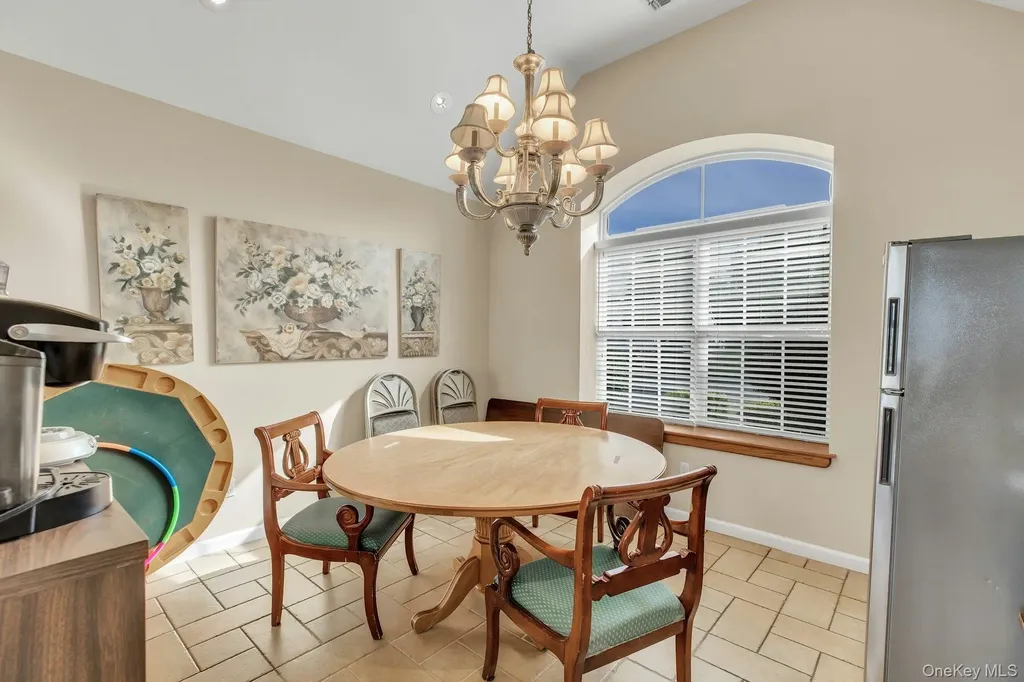 1 Summerfield Lane S Aquebogue NY 11901