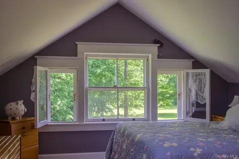 1530 River Road West Coxsackie NY 12124