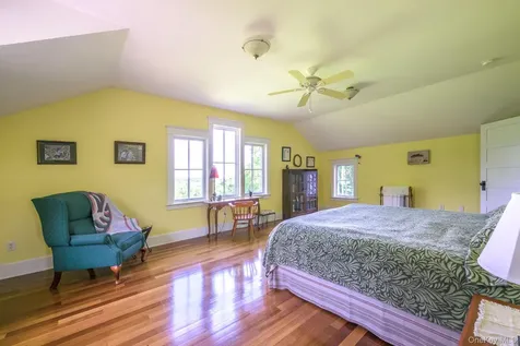 1530 River Road West Coxsackie NY 12124