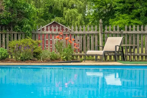 1530 River Road West Coxsackie NY 12124