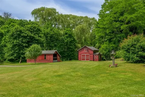 1530 River Road West Coxsackie NY 12124