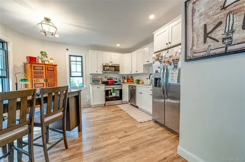 34 Dewey Street Huntington NY 11743