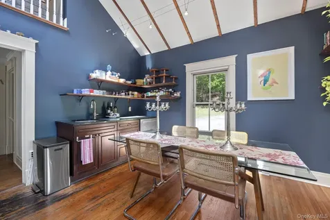 6 Autumn Lane Amenia NY 12501