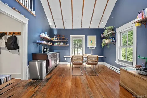 6 Autumn Lane Amenia NY 12501