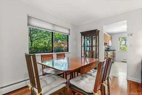 219 Treetop Crescent Lane Rye Brook NY 10573