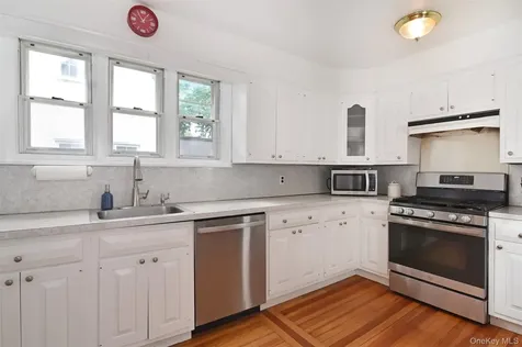 7 Garden Place Pelham NY 10803
