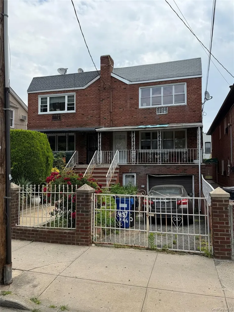 437 E 46th Street Brooklyn NY 11203