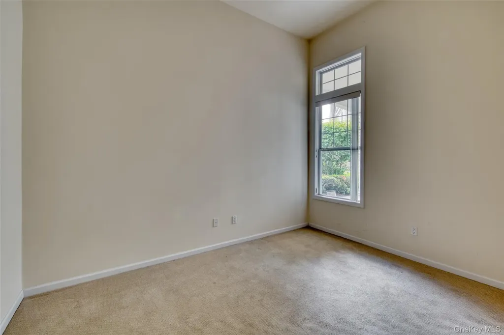 177 Melody Court Eastport NY 11941