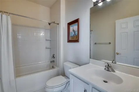 177 Melody Court Eastport NY 11941